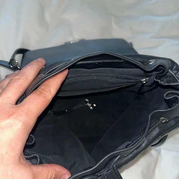 Chanel urban spirit backpack - Picture 10 of 14